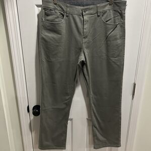 Izod Knit Denim Jeans, Size 36x29 Gray Classic Straight Leg